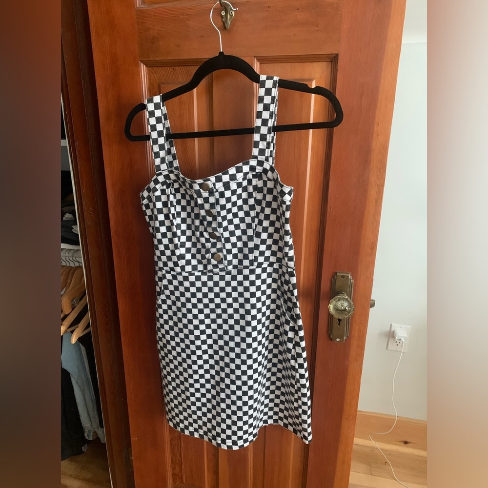 🌟 NOBO Size small stretchy checkered black and white mini dress